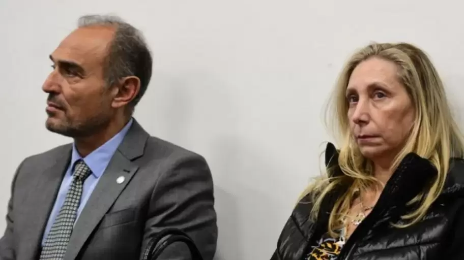 Eduardo "Lule" Menem y Karina Milei.