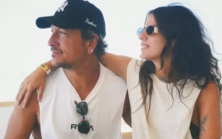 Nico Vzquez y Gimena Accardi