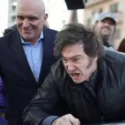 Milei fingi demencia sobre las denuncias de coimas en discapacidad y se lav las manos: "Una nueva mentira"