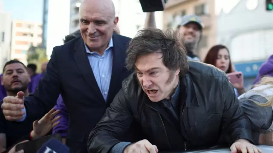 Milei 24 horas antes en Lomas de Zamora