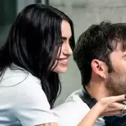 "Me maté a paj...": la frecuencia sexual con Pedro, su fortuna y la pelea con Milei, lo que dejó la visita de Lali a la TV española