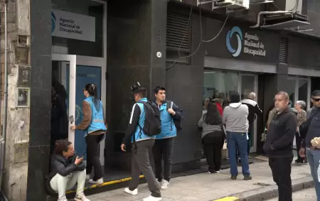 Allanamientos en ANDIS