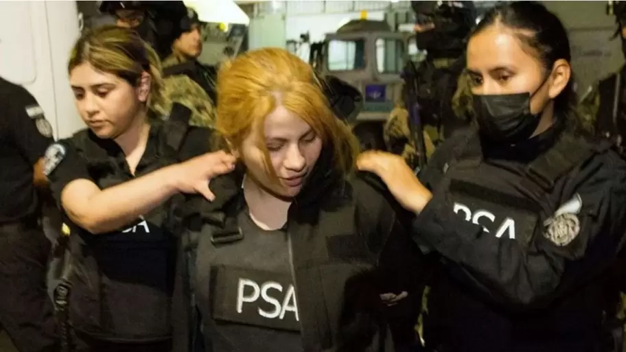 Brenda Uliarte al momento de su tarda detencin