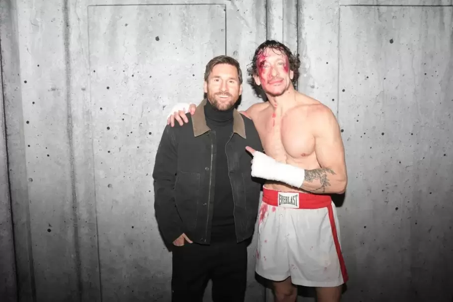 Lionel Messi fue a ver Rocky, la obra de su gran amigo Nicols Vzquez
