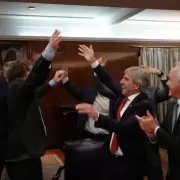 Trastabillante, Quirno tuvo que salir a dar explicaciones: responsabiliz a la oposicin del quiebre del plan econmico