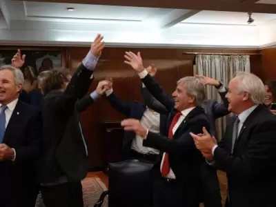 El equipo econmico de Milei festejando en sus primeros meses de gestin