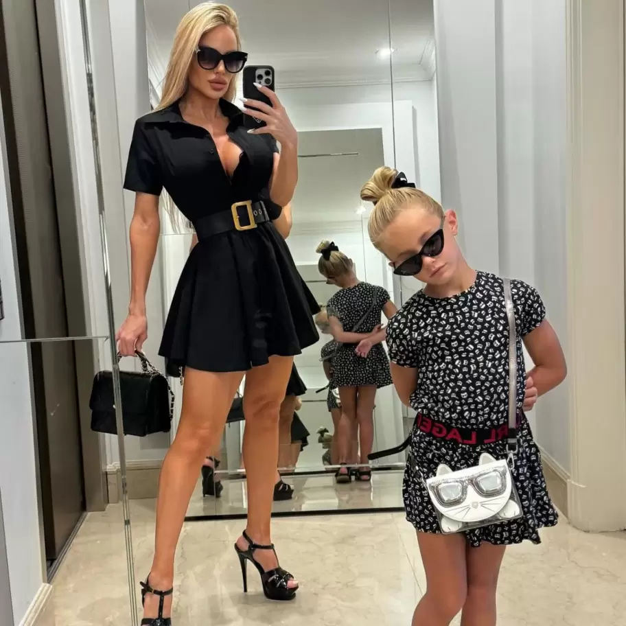 Luciana Salazar y su hija Matilda