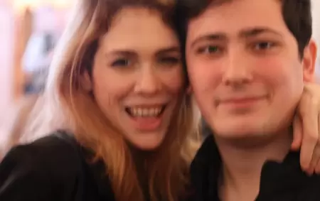 Lilia Lemoine cruz a Mariano Prez