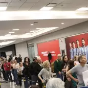 Caos en Aeroparque: miles de argentinos hacen filas eternas por la falla masiva en pasaportes
