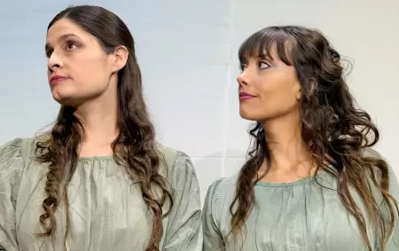 La propuesta invita al espectador a sumergirse en ese espacio donde la mente sigue trabajando aun cuando el cuerpo debera descansar.