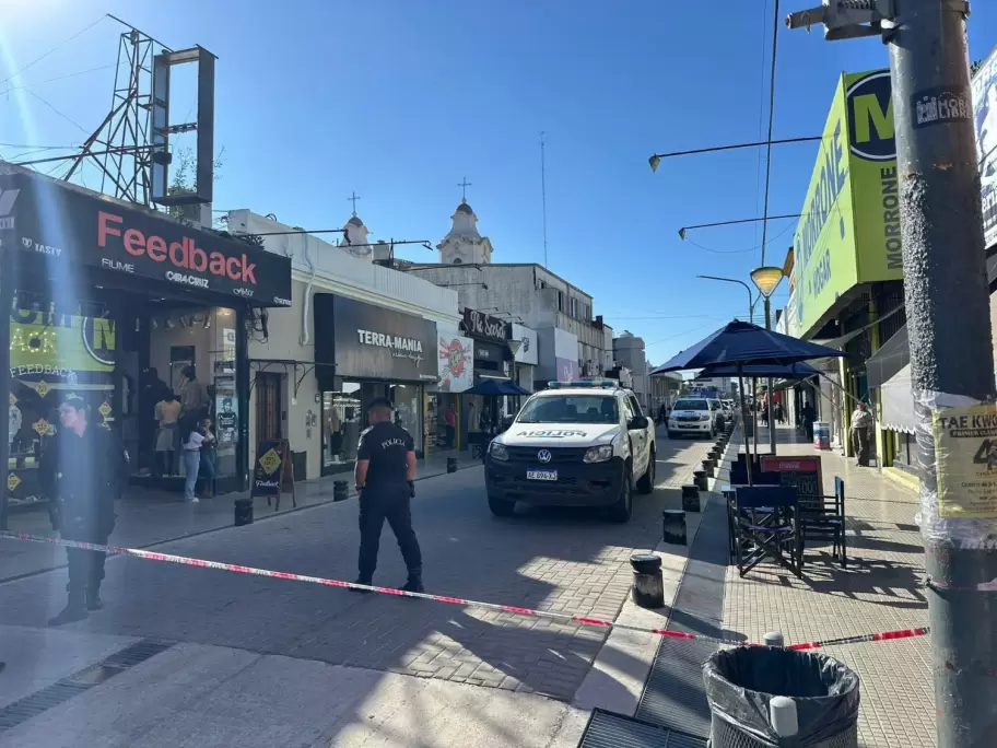 Estaba dentro de bolsas y envuelto en frazadas.