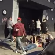 Cuchillos, corridas, sangre y caos en Palermo: batalla campal a la salida de un boliche dej dos heridos de arma blanca