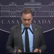 Adorni se disculp� por hablar de "deslomarse" pero no se refiri� al pol�mico viaje a Punta del Este