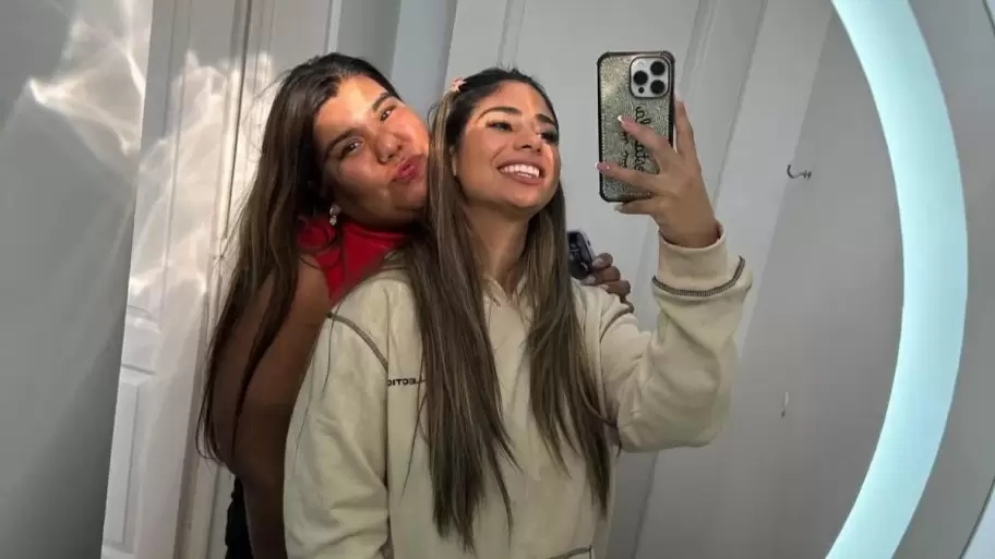 A Camila Deniz le consultaron por Daniela Celis y termin abandonando el mvil