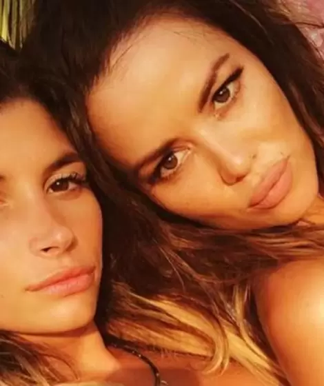 Flor Parise y Karina Jelinek