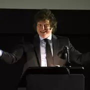 El da en el que Milei responsabiliz a Caputo de ser un "incompetente gobernando" junto a Cambiemos: "Riesgo kuka"