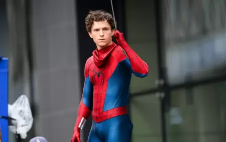 El actor britnico tuvo que ser hospitalizado en Glasgow tras golpearse la cabeza