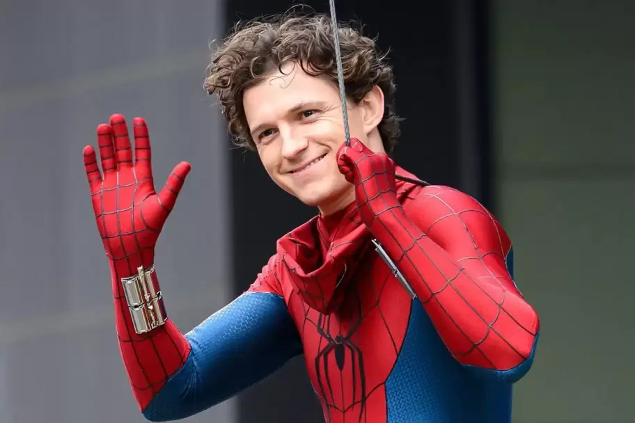 El actor britnico tuvo que ser hospitalizado en Glasgow tras golpearse la cabeza