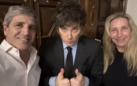 Luis Caputo, Javier y Karina Milei