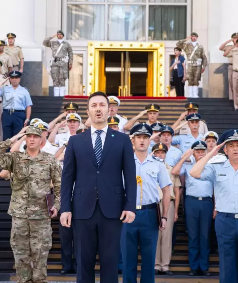 Petri al frente de las Fuerzas Armadas