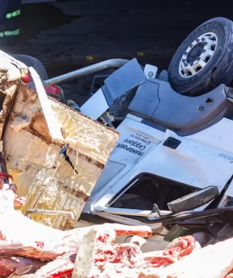 As qued el camin que volc en Guaymalln