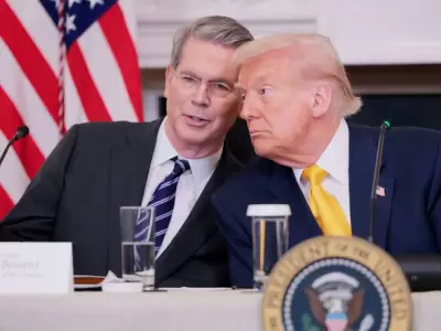 Scott Bessent y Donald Trump