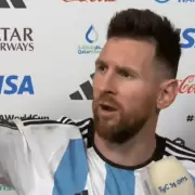 Quiso caranchear y no pudo: Milei busc la foto con Messi en Nueva York, pero no la consigui