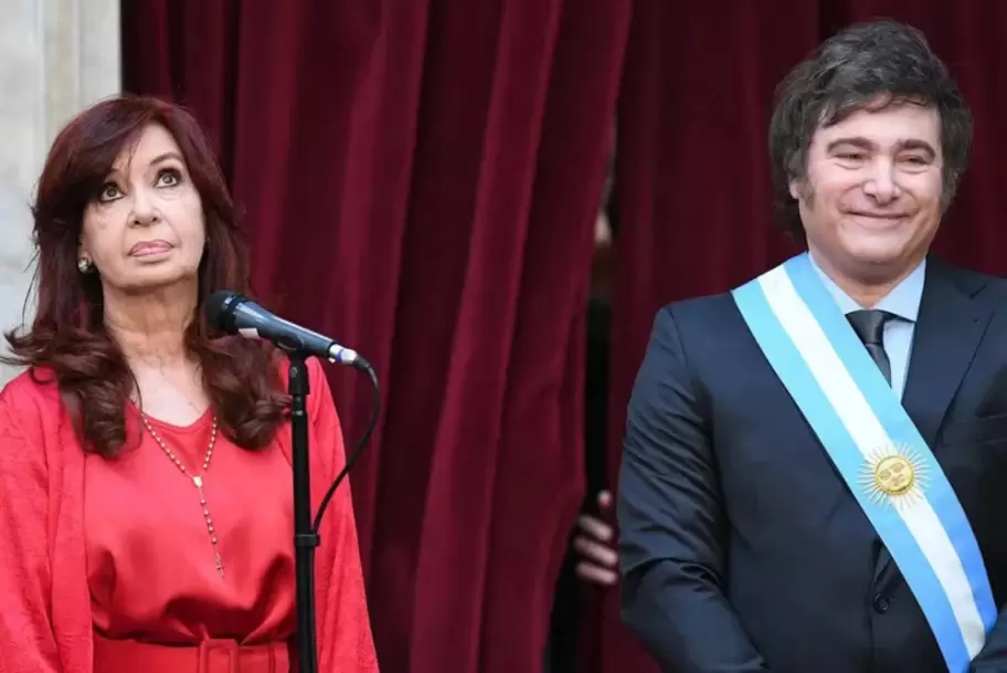 Cristina y Milei en el día de la asunción presidencial del libertario