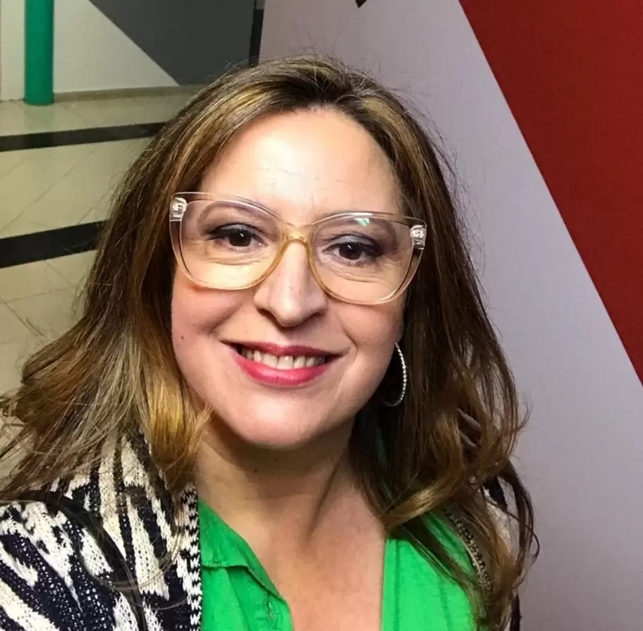 Eugenia Guerty: "El teatro es puro fuego, es mi casa, mi refugio, mi primer amor"