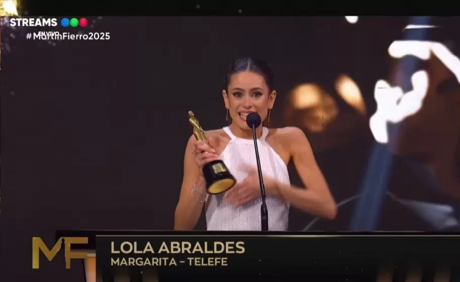 Lola Abraldes gan el premio a actriz revelacin por Margarita