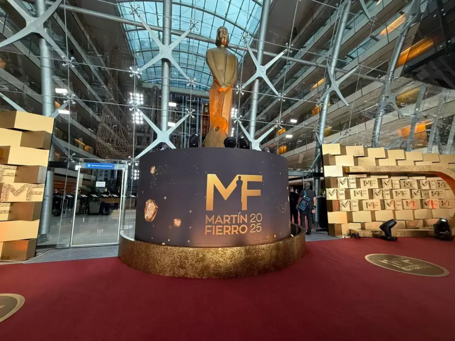 La noche del lunes, la televisión argentina se vistió de gala para celebrar una nueva edición de los Martín Fierro