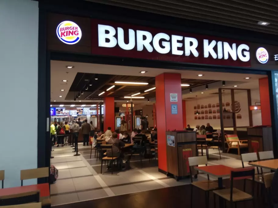 La cadena de hamburguesas, con 118 locales en el pas, qued en venta