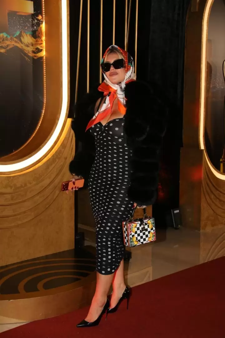 As lleg Wanda Nara a la alfombra roja de los Martn Fierro