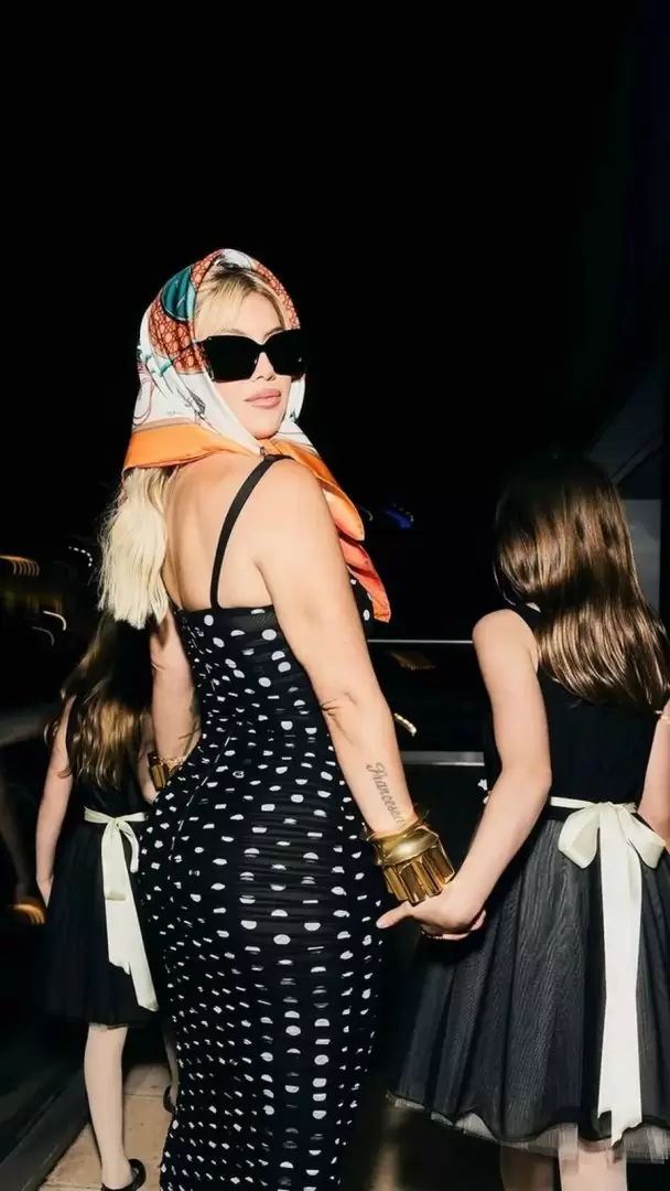 Wanda Nara fue la protagonista de los Martín Fierro y sus hijas estuvieron a su lado para apoyarla