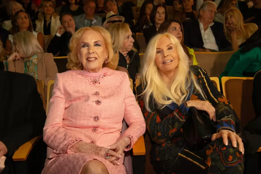 Graciela Borges recibi el Doctorado Honoris Causa en la apertura del FIC.UBA 2025