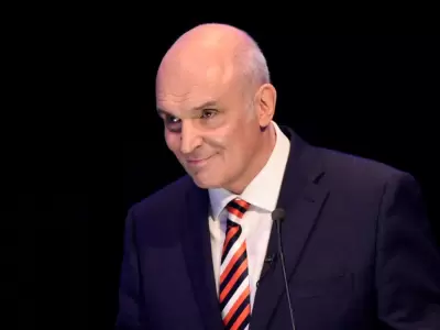 Jos Luis Espert est cada vez ms complicado.