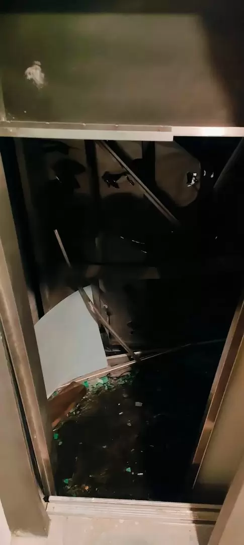As qued el ascensor que se desplom siete pisos con nueve jvenes dentro.