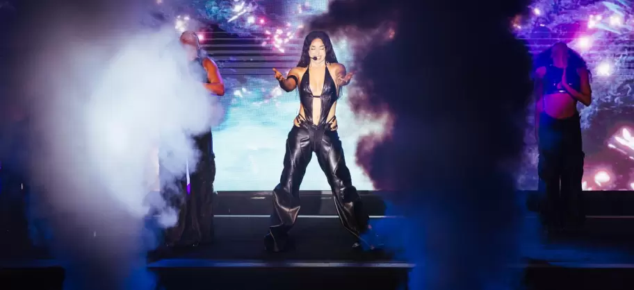 Lola ndigo regres a Buenos Aires