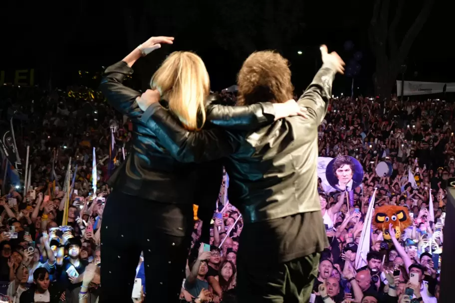 Javier y Karina Milei