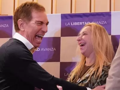 Diego Santilli y Karina Milei