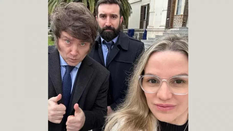 Javier Milei, Francisco Oneto y Carolina Pparo