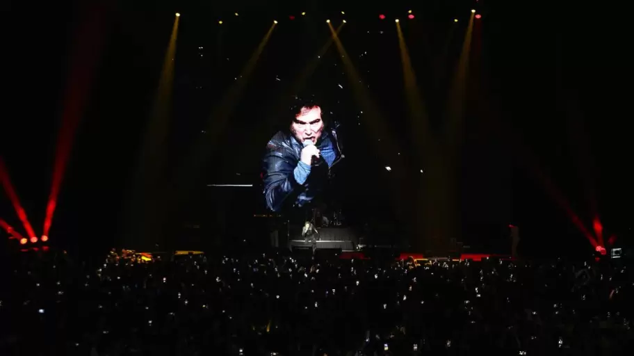 Javier Milei brind un recital en el Movistar Arena y qued en el ojo de la tormenta