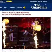 The Guardian calific de "delirio rockero" el show de Milei: "Se hace pasar por estrella de rock mientras la economa se desploma"