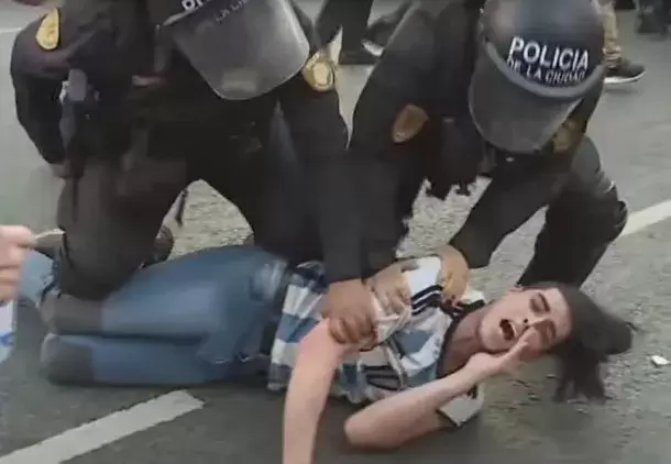 Represin en el Congreso