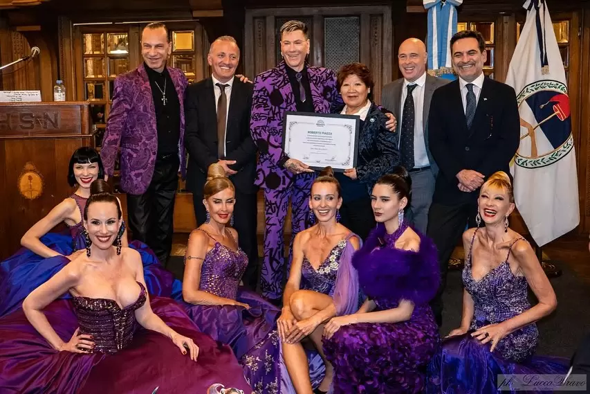 Homenaje a Roberto Piazza por sus 50 años de trayectoria