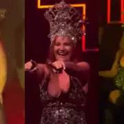 Body verde, una corona y la bronca de Roberto Piazza tras el show de Nancy Pazos: "Pobre mina, lo que lleva el fracaso"