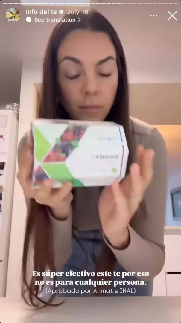 Belu Lucius promocionando el supuesto té para adelgazar