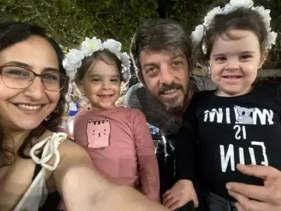 David Cunio junto a su esposa y sus dos hijas, quienes haban recuperado la libertad en noviembre de 2023.