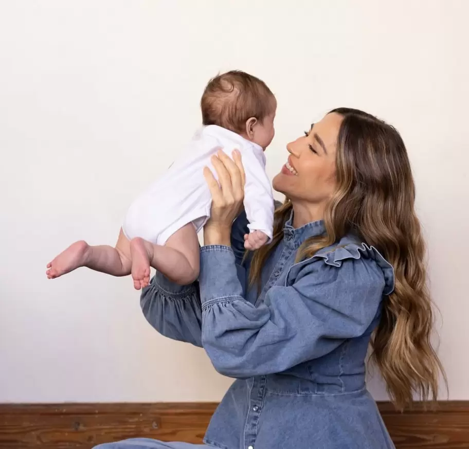 Jimena Barn comparte cada detalle de su maternidad