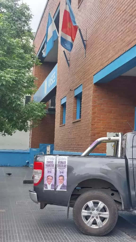 Denuncian uso de instalaciones de ANSES para la campaa de La Libertad Avanza